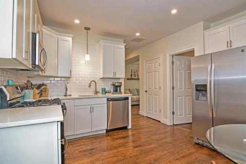 38 Pearl St #1, Everett, MA 02149 photo 10