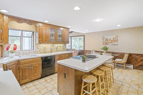 25 Rocky Brook Rd, Dover, MA 02030 photo 12