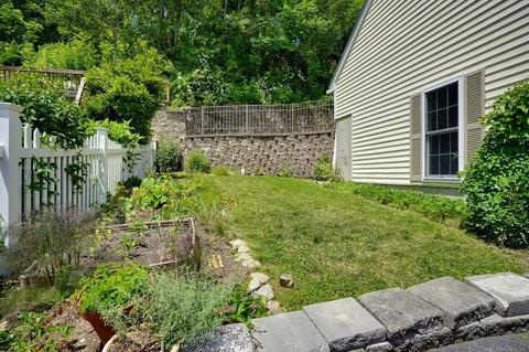 3 Gates Cir, Worcester, MA 01603 photo 32