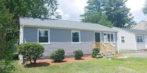 92 Lloyd Ave, Springfield, MA 01119 photo 1