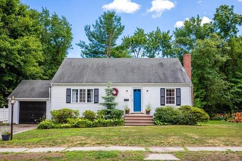 34 Wescroft Rd, Reading, MA 01867 photo 9