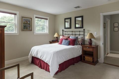 19 Grove St, Upton, MA 01568 photo 22