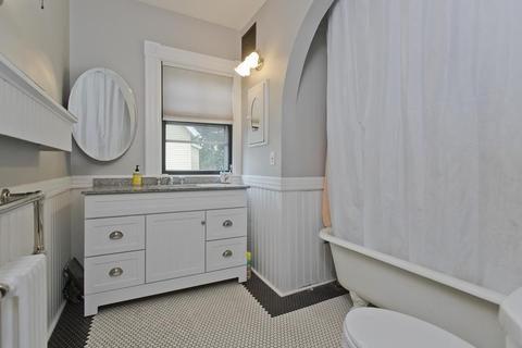 258 Springfield St, Chicopee, MA 01013 photo 17