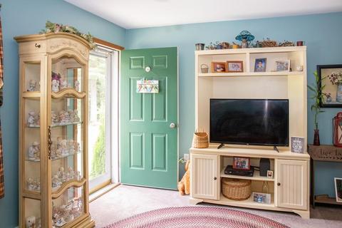 68 Mountain Rd, Erving, MA 01344 photo 4