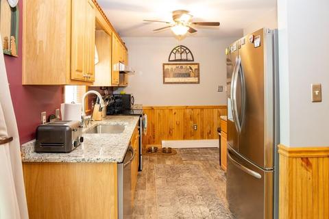 68 Mountain Rd, Erving, MA 01344 photo 8