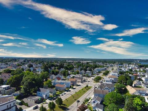 297 Hamlet St, Fall River, MA 02724 photo 33