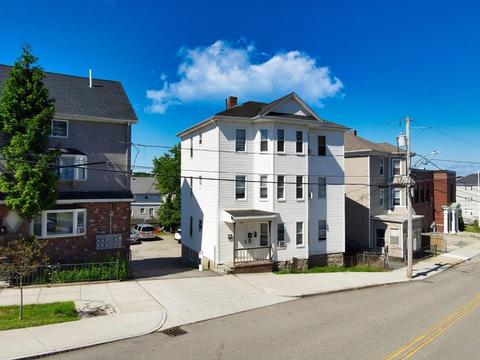 297 Hamlet St, Fall River, MA 02724 photo 2