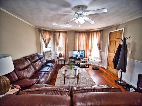 297 Hamlet St, Fall River, MA 02724 photo 10