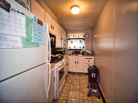297 Hamlet St, Fall River, MA 02724 photo 6