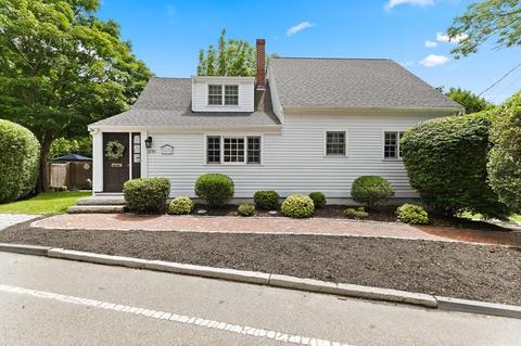 270 North St, Hingham, MA 02043 photo 1