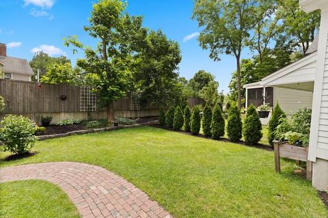 270 North St, Hingham, MA 02043 photo 3