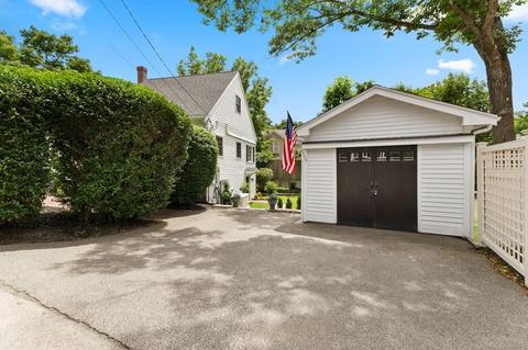 270 North St, Hingham, MA 02043 photo 2