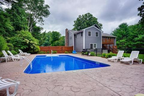 7 Appleton Dr, Hudson, MA 01749 photo 3