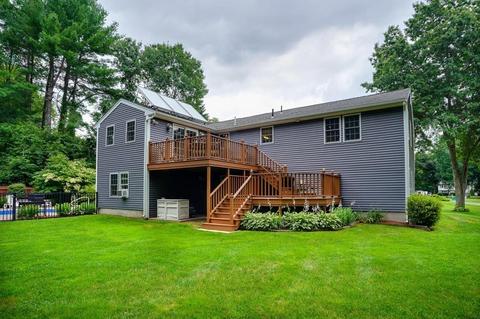 7 Appleton Dr, Hudson, MA 01749 photo 2