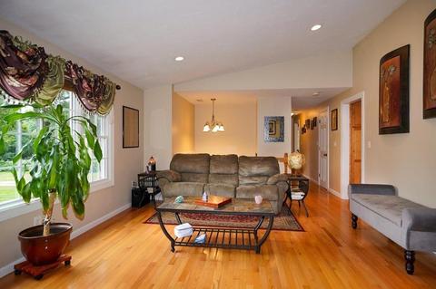 7 Appleton Dr, Hudson, MA 01749 photo 16