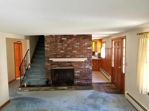 70 Old Hickory Rd, Lancaster, MA 01523 photo 2