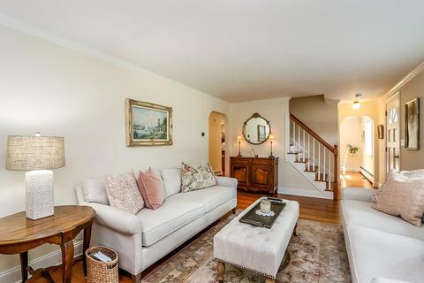 73 Old Post Rd, Walpole, MA 02032 photo 11