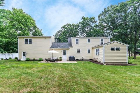 73 Old Post Rd, Walpole, MA 02032 photo 35