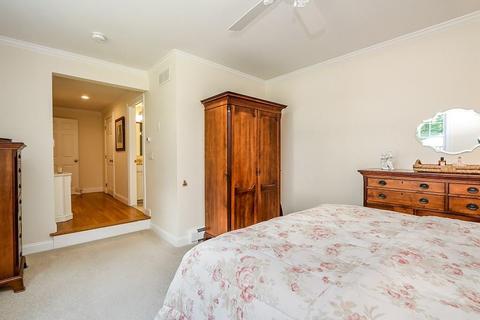 73 Old Post Rd, Walpole, MA 02032 photo 23