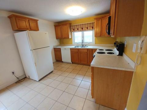 1928 N Main St #2, Fall River, MA 02720 photo 10