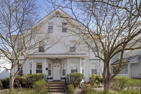 8 Eames St, Framingham, MA 01702 photo 1