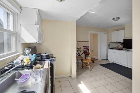8 Eames St, Framingham, MA 01702 photo 7
