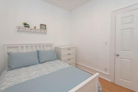24 Paris St, Everett, MA 02149 photo 37