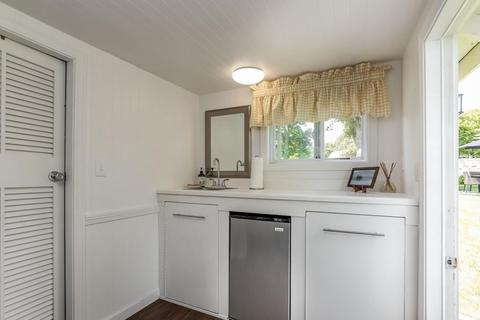 136 Pond St, Barnstable, MA 02655 photo 29