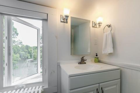 136 Pond St, Barnstable, MA 02655 photo 23