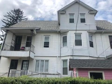 590 White St, Springfield, MA 01108 photo 1
