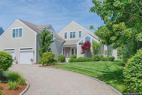 56 The Hts, Mashpee, MA 02649 photo 3