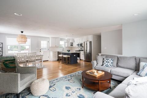 15 Leonard, Hingham, MA 02043 photo 1