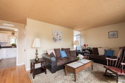 49 Bradley Ct, Fall River, MA 02720 photo 8