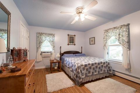 49 Bradley Ct, Fall River, MA 02720 photo 24
