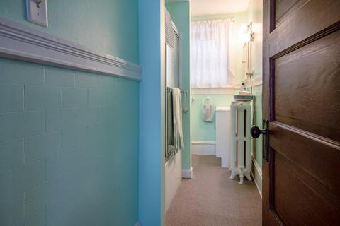 34 Kellogg St, Fall River, MA 02724 photo 9
