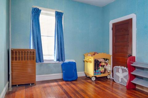 34 Kellogg St, Fall River, MA 02724 photo 14