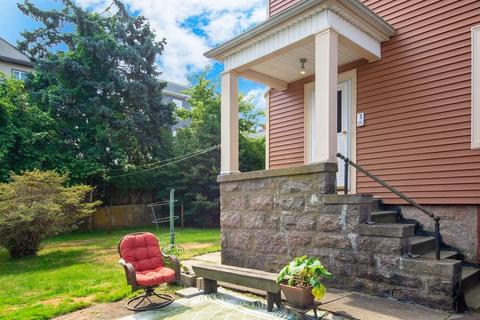 34 Kellogg St, Fall River, MA 02724 photo 4