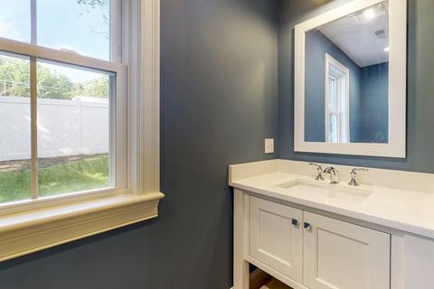 14 Hemlock Dr, Natick, MA 01760 photo 13
