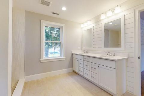 14 Hemlock Dr, Natick, MA 01760 photo 19