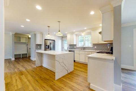 14 Hemlock Dr, Natick, MA 01760 photo 6