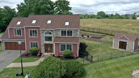 10 Jacobs Lndg, Danvers, MA 01923 photo 2