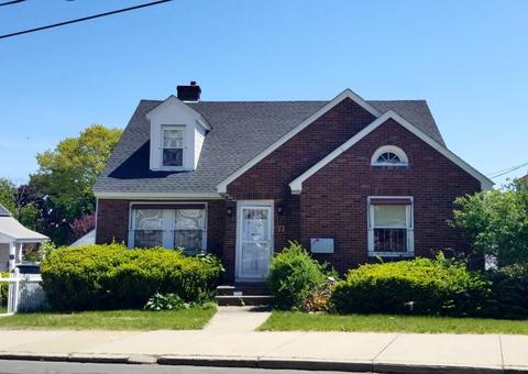 77 Ames St, Lawrence, MA 01841 photo 2