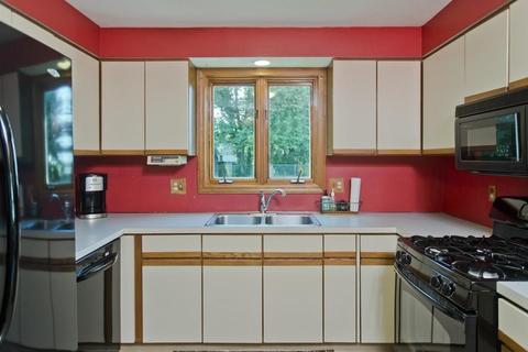 63 Plain St, Easthampton, MA 01027 photo 14