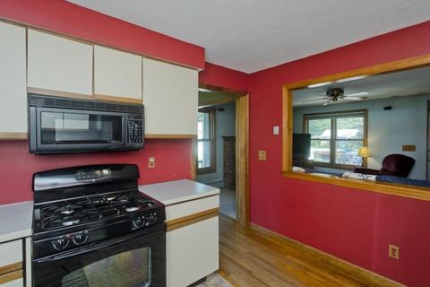 63 Plain St, Easthampton, MA 01027 photo 13