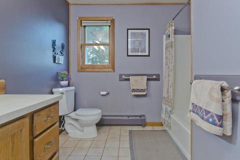63 Plain St, Easthampton, MA 01027 photo 19