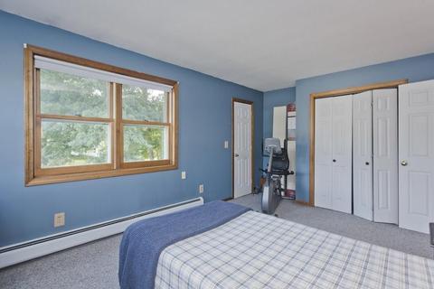 63 Plain St, Easthampton, MA 01027 photo 24