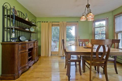 63 Plain St, Easthampton, MA 01027 photo 2