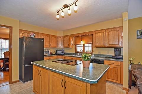 11 Mohave Rd, Worcester, MA 01606 photo 8