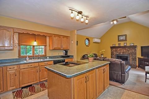 11 Mohave Rd, Worcester, MA 01606 photo 9