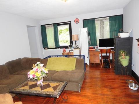 247 Pine St, Springfield, MA 01105 photo 3